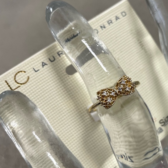 NWT Minimalist Goldtone Cubic Zirconia Lauren Conrad Bow Ring size 7 - Picture 10 of 11